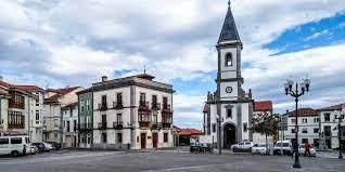 Vista exterior de Casa o xalet en venda en Muros de Nalón amb Jardí privat i Traster