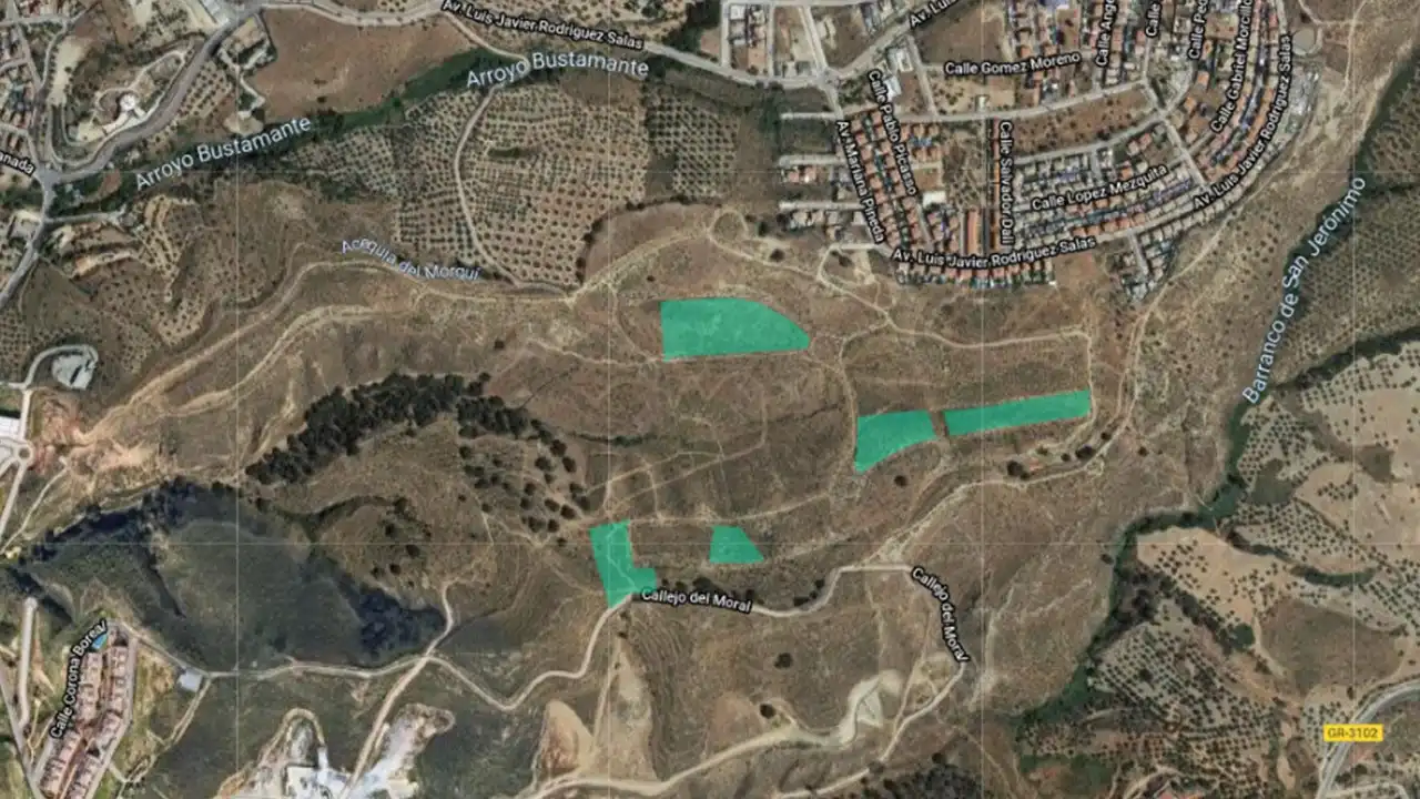 Terreno rustico in vendita a C/ Plan Parcial Cortijo de Caicero s/n - Sector SR-1 -