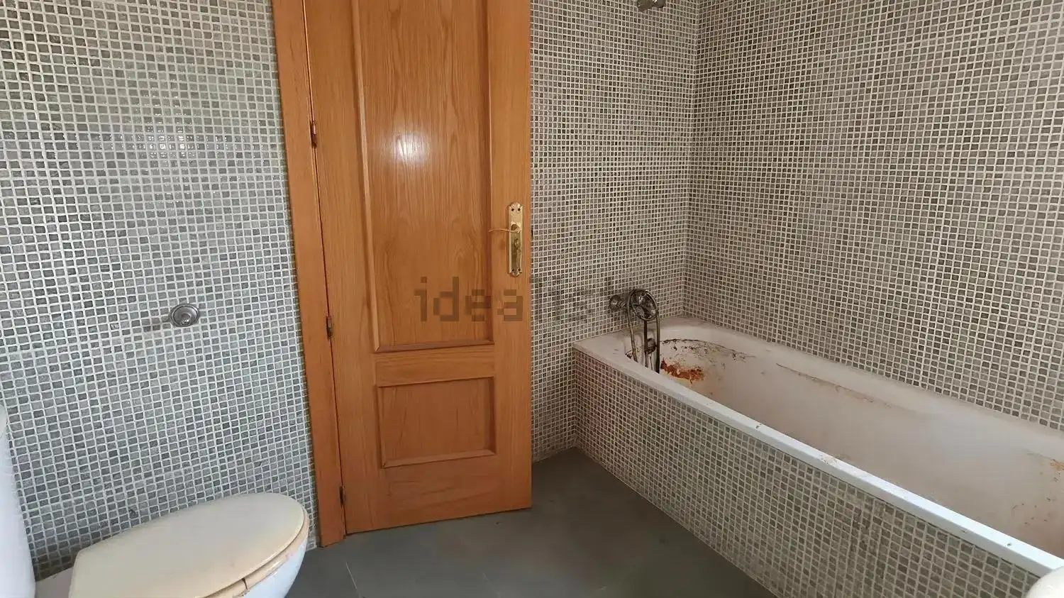Baño de Apartamento en venta en Miguelturra con Calefacción y Trastero