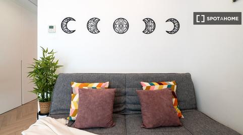 Foto 5 de Estudi per a compartir a Pacífico, Madrid