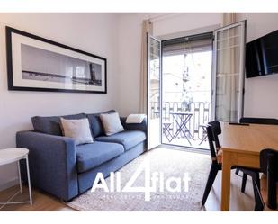 Bedroom of Flat to rent in  Barcelona Capital  with Air Conditioner, Parquet flooring and Furnished