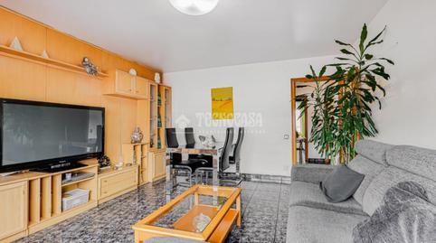 Foto 5 de Piso en venta en Passatge Barcelona, Ca n'Oriol, Rubí