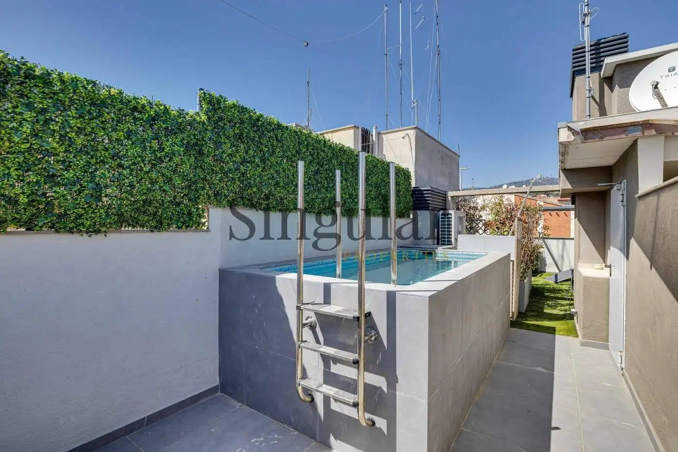 Piscina de Àtic en venda en Barcelona amb Aire condicionat, Calefacció i Parquet