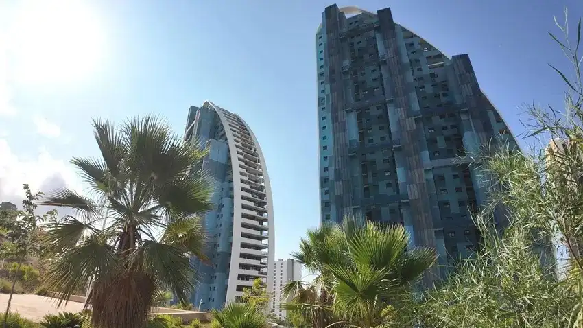 Apartamento con piscina en venta en Playa de Poniente, imagen 2