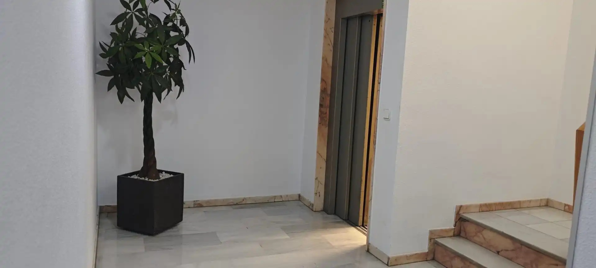 Flat for sale in Elche / Elx  with Air Conditioner and Balcony
