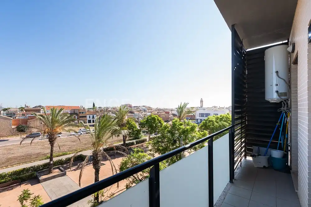 Terrassa de Apartament de lloguer en Museros amb Aire condicionat, Calefacció i Parquet