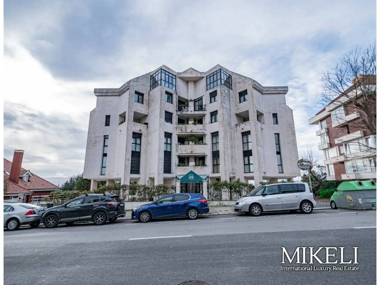 Vista exterior de Apartament de lloguer en Santander amb Calefacció, Parquet i Terrassa