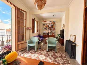 Appartamento con balcone in vendita a calle de Lluís Martí