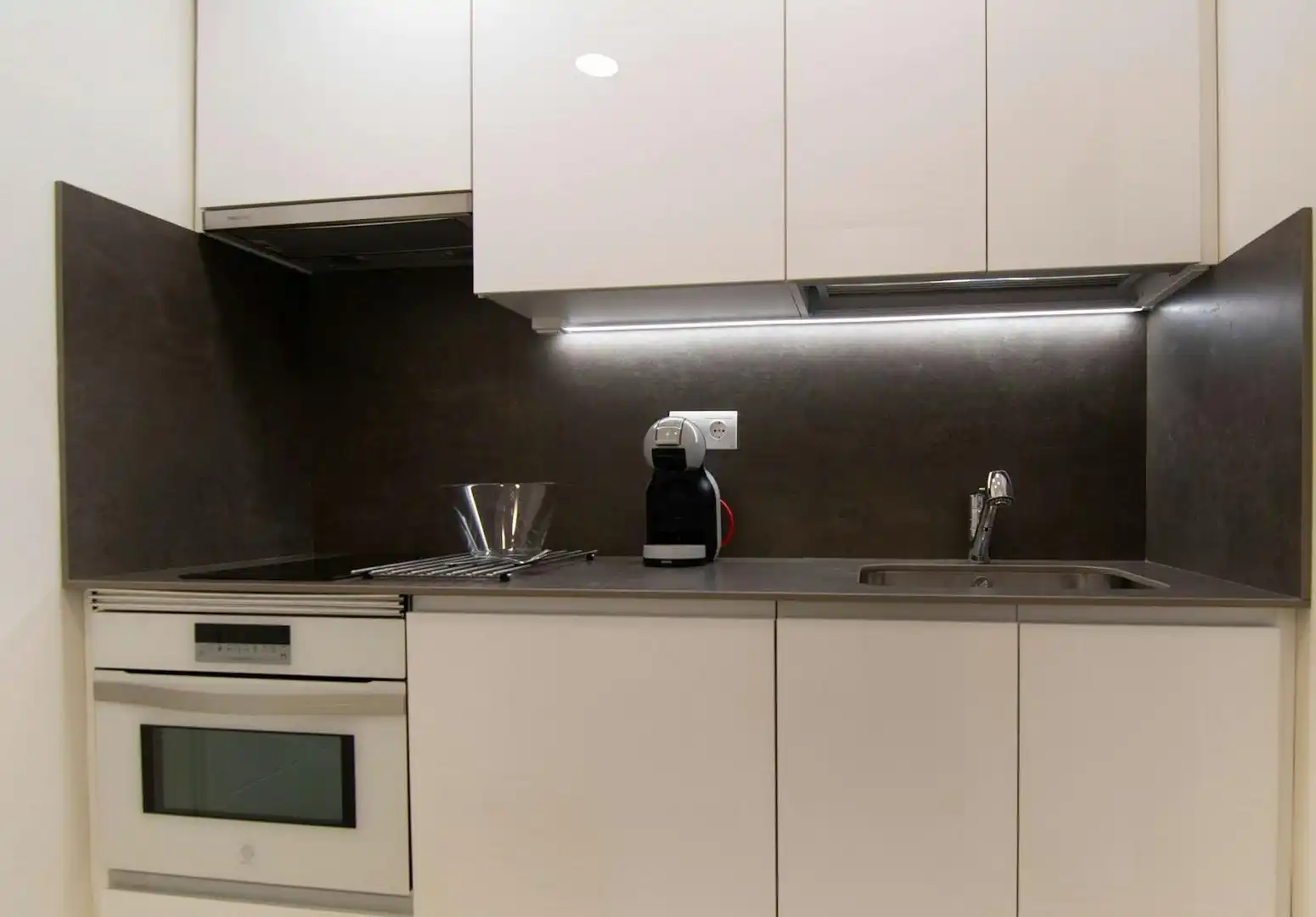 Küche von Wohnung zur Miete in Madrid mit Klimaanlage, Heizung und Möbliert