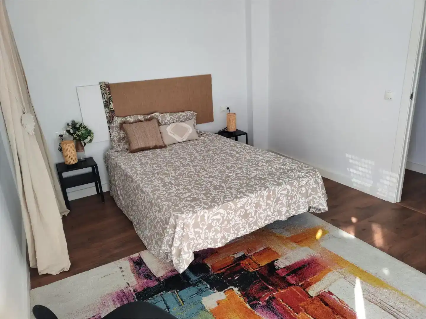 Dormitori de Pis en venda en Camas amb Aire condicionat, Parquet i Moblat
