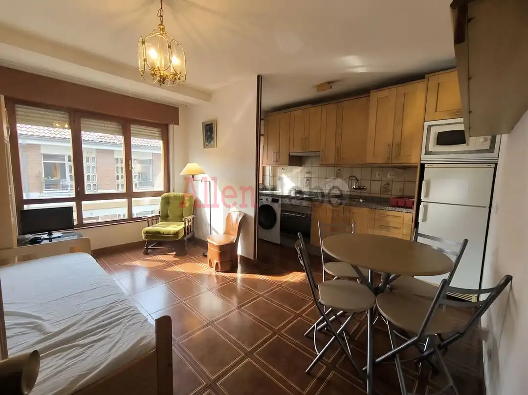 Apartament en venda en Oviedo 
