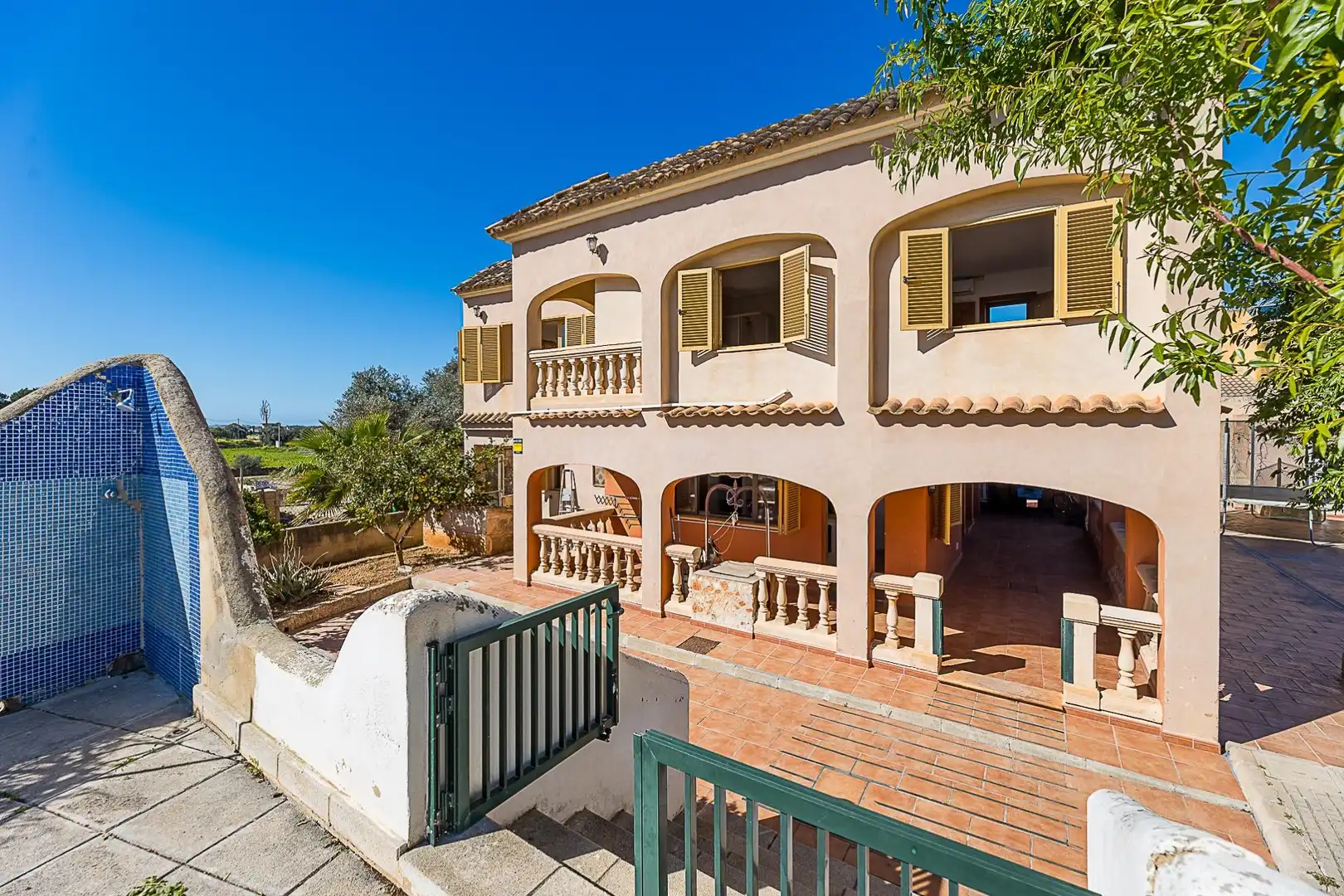 Außenansicht von Country house zum Verkauf in  Palma de Mallorca mit Klimaanlage, Heizung und Privatgarten