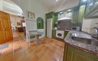 Kitchen of Single-family semi-detached for sale in  Córdoba Capital  with Air Conditioner and Heating