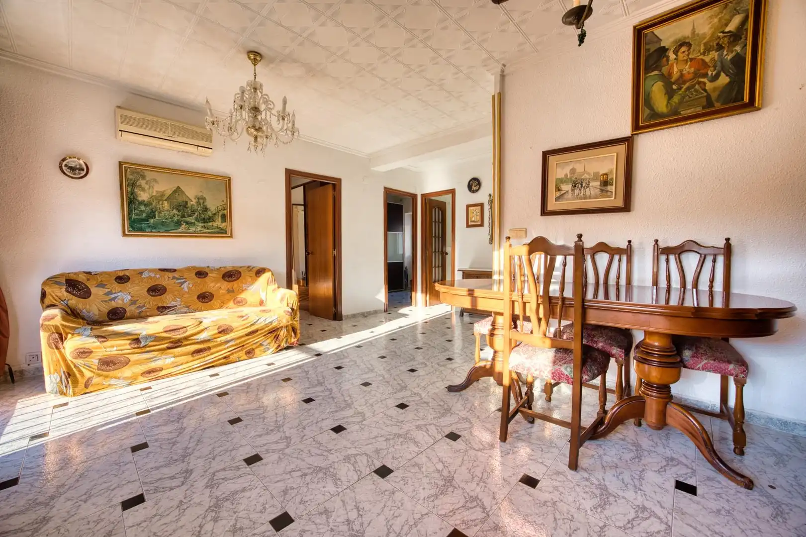 Sala d'estar de Pis en venda en Alicante / Alacant amb Aire condicionat i Balcó