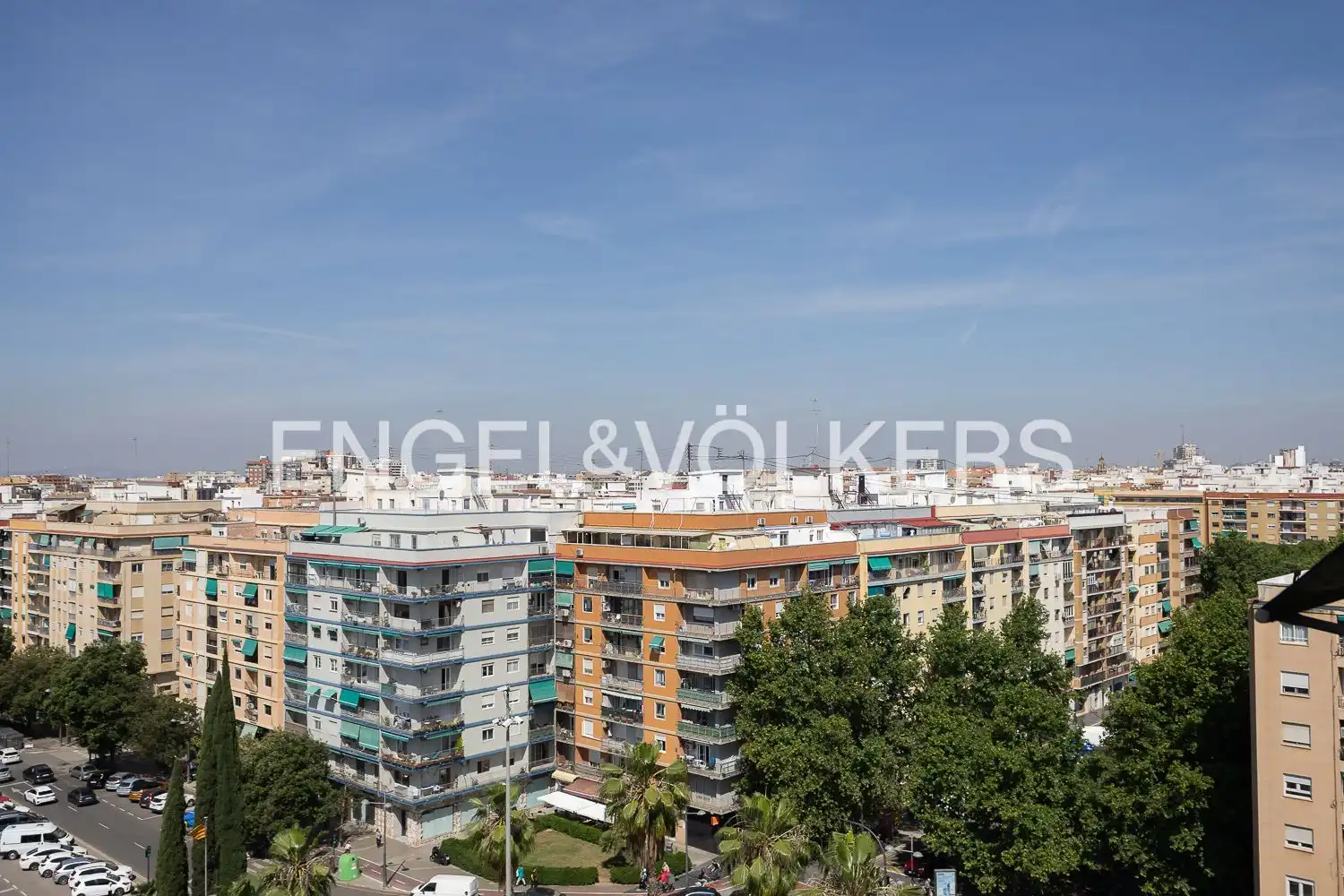 Vista exterior de Piso de alquiler en Valencia con Aire acondicionado y Calefacción