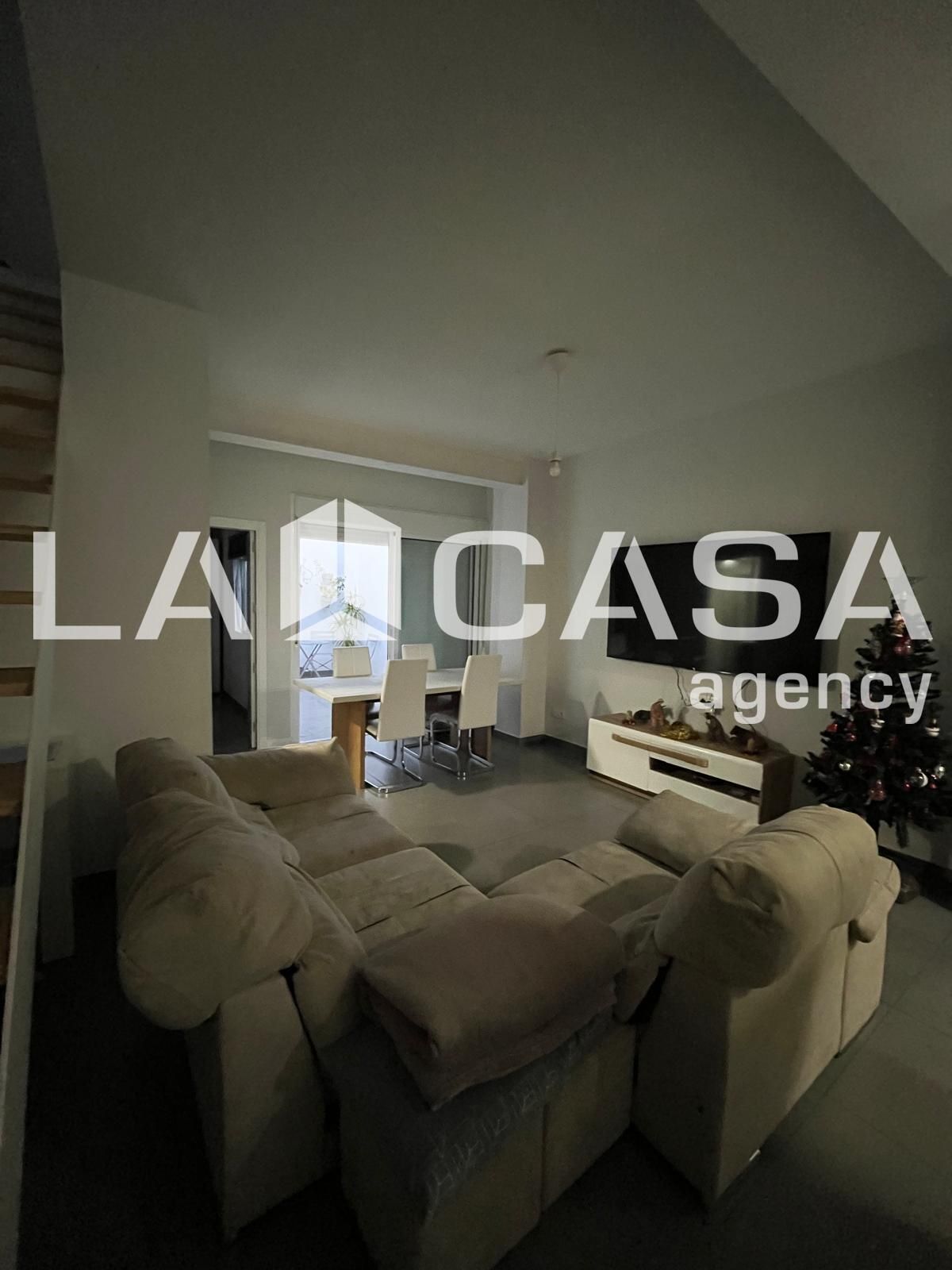 Living room of House or chalet for sale in  Sevilla Capital  with Air Conditioner and Terrace