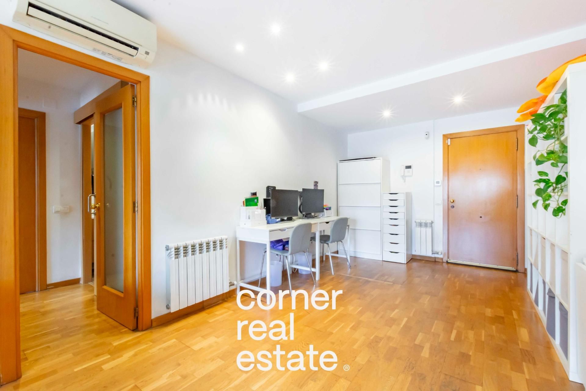 Vista exterior de Pis en venda en Sant Cugat del Vallès amb Aire condicionat, Calefacció i Parquet