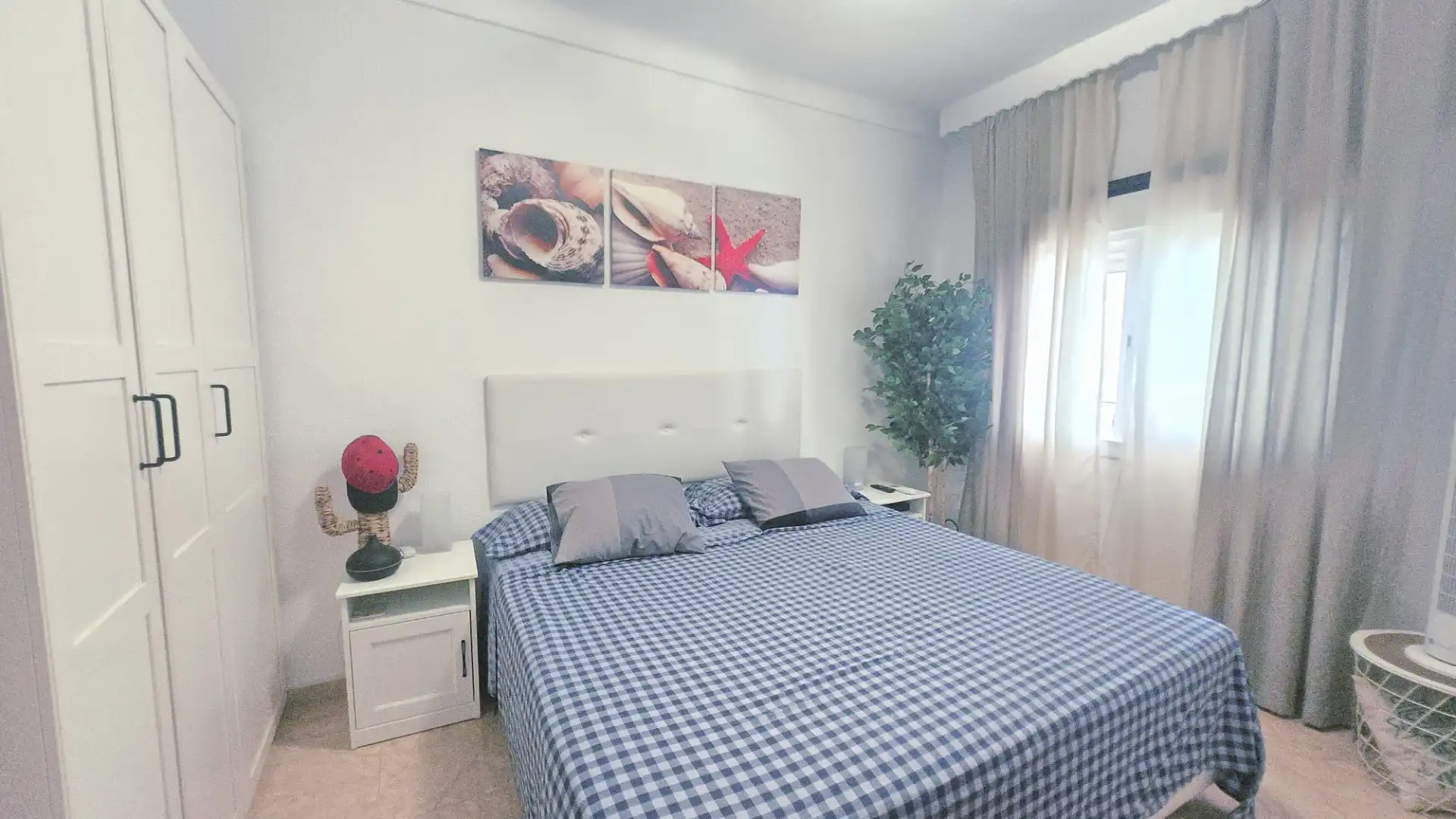 Dormitori de Pis en venda en Málaga amb Aire condicionat, Terrassa i Moblat