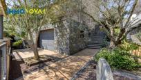 Vista exterior de Casa o xalet en venda en Sant Julià del Llor i Bonmatí amb Aire condicionat, Jardí privat i Terrassa