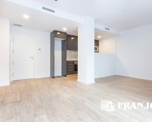 Living room of Flat to rent in Sabadell  with Air Conditioner and Heating