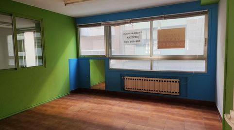 Foto 2 de Oficina en venta en de María Berdiales, Plaza España - Corte Inglés, Vigo