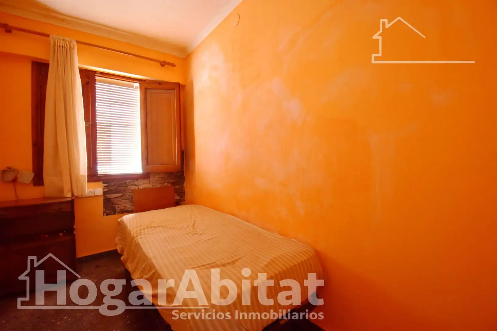 Habitación de Piso en venta en Tavernes de la Valldigna, Valencia