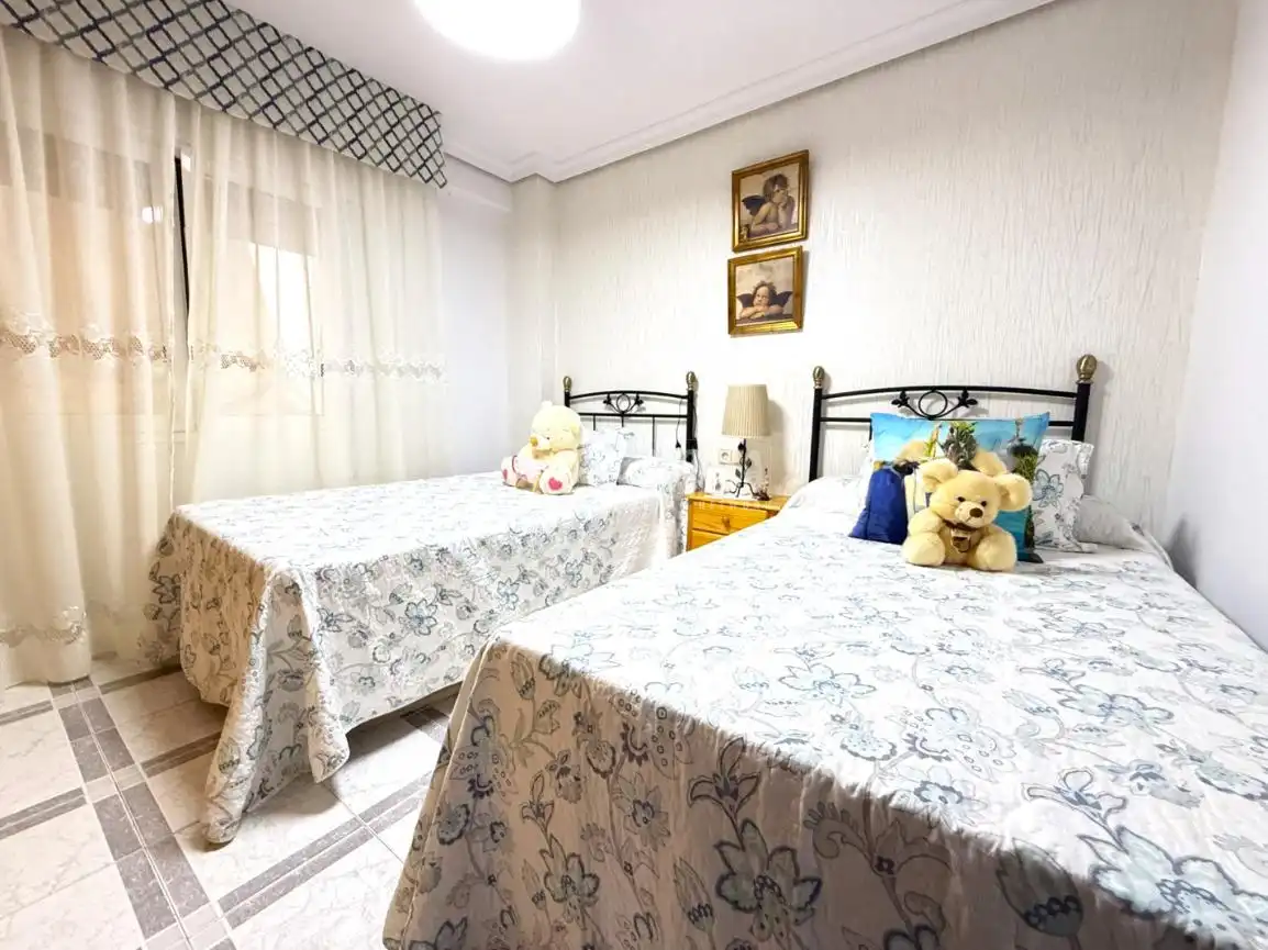 Habitación de Piso en venta en Málaga con Terraza