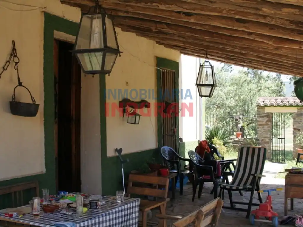 Jardí de Casa o xalet en venda en Garciaz