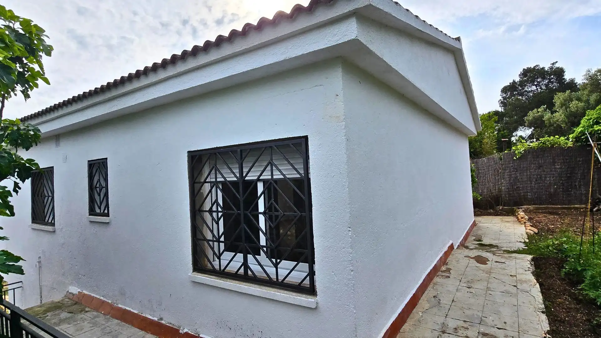 Außenansicht von Haus oder Chalet zum Verkauf in Torrelles de Foix mit Privatgarten, Terrasse und Abstellraum