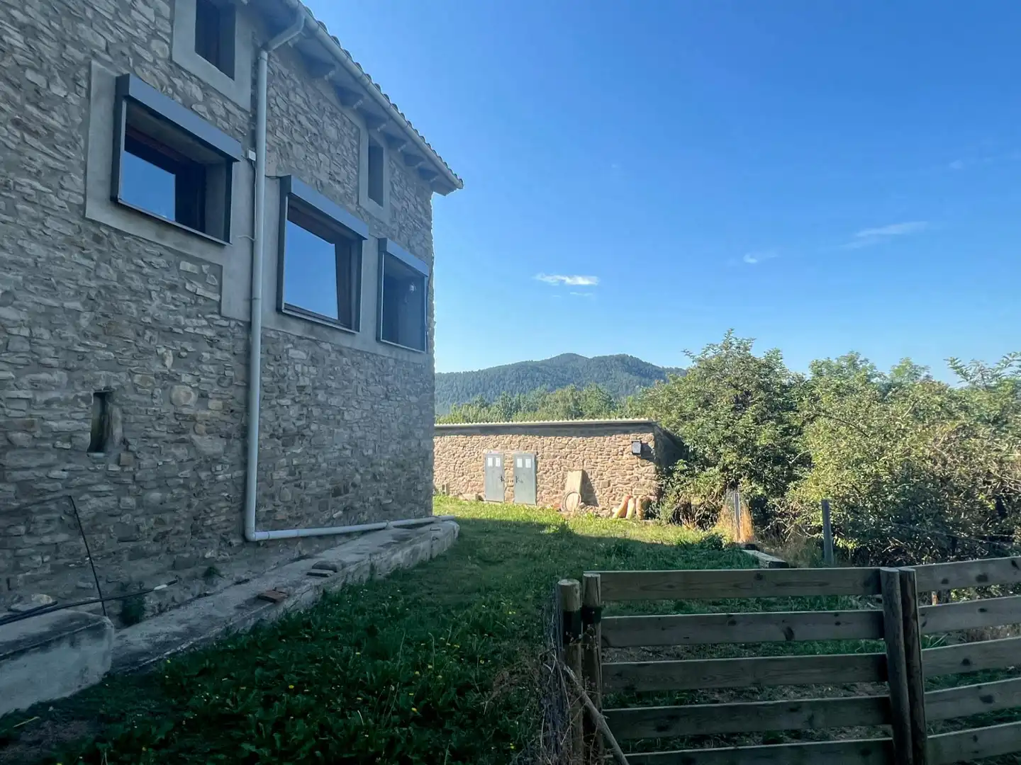 Casa rústica con terraza en venta en Les Llosses, imagen 4