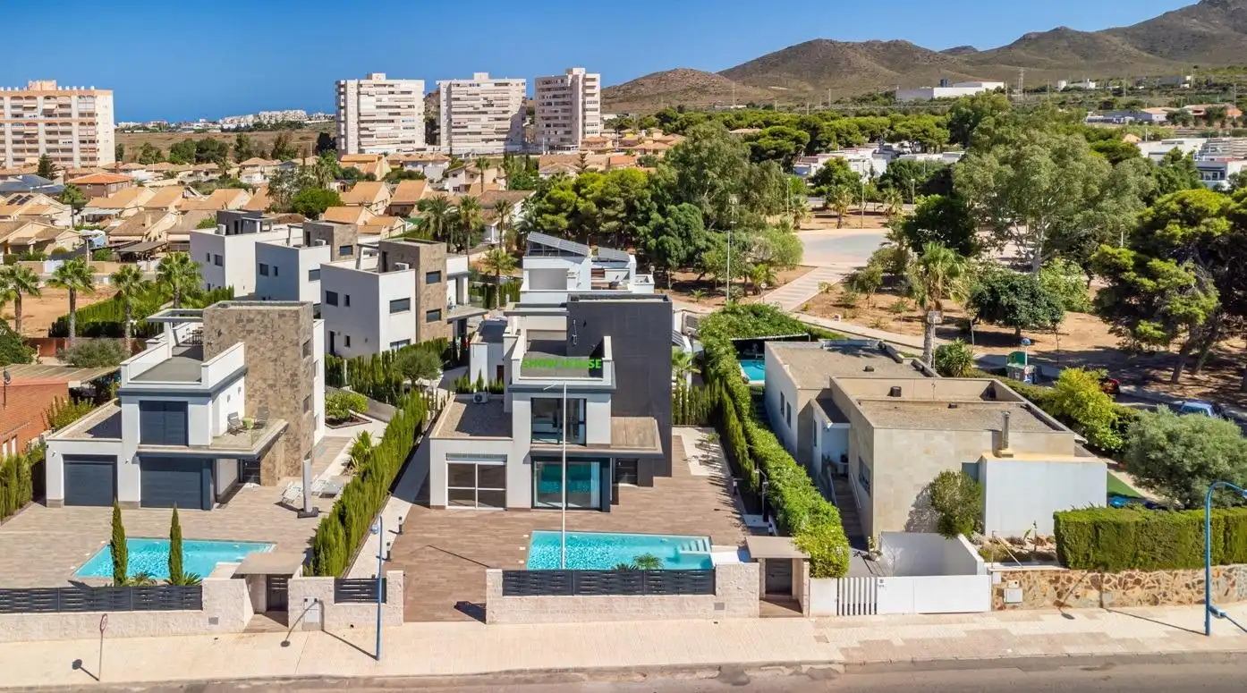 Detached house with pool for sale in Calle Av Julietta, imagen 7