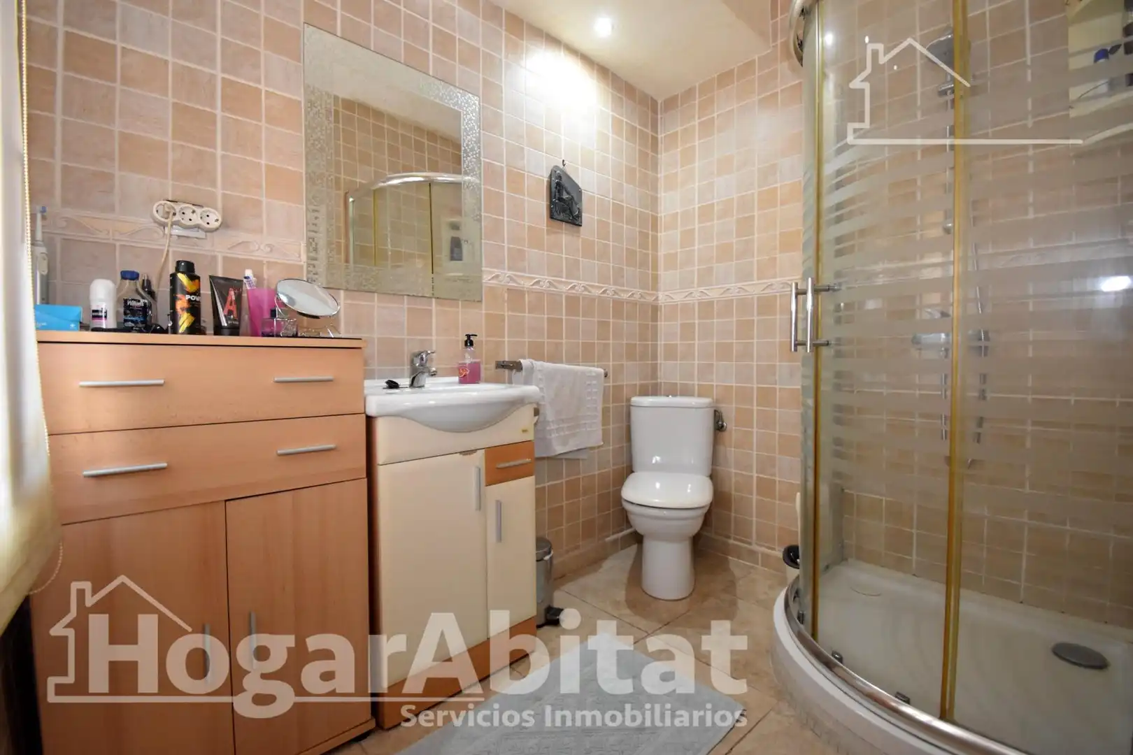 Baño de Casa o chalet en venta en Oliva con Aire acondicionado, Calefacción y Jardín privado
