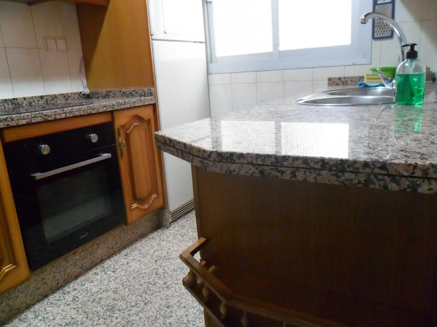 Flat for rent in Plaza de Toros