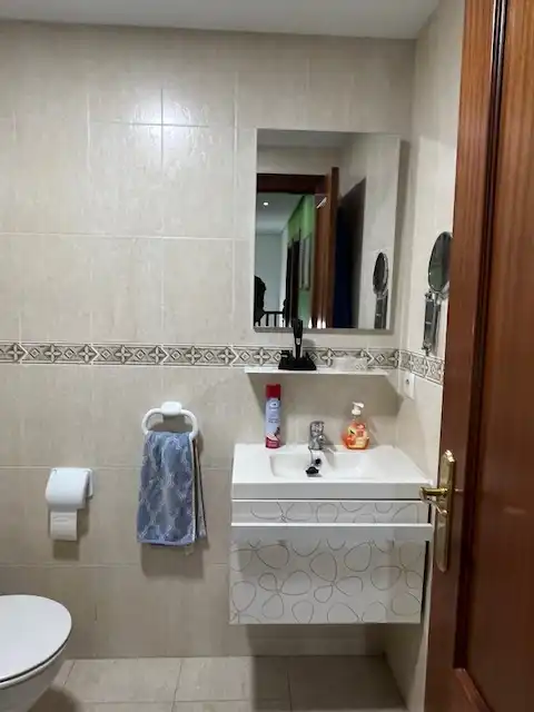 Baño de Dúplex en venta en Piélagos con Calefacción, Trastero y Horno