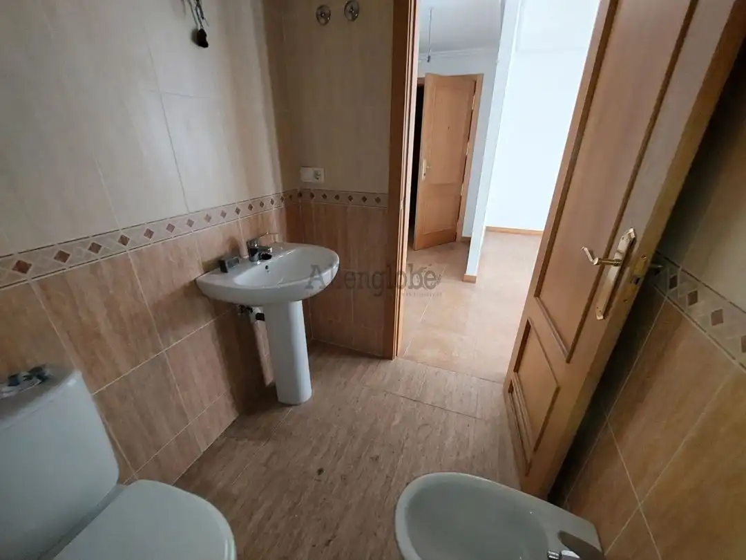 Bathroom of Apartments for sale in Aller  with Heating and Storage room