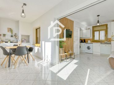 Piso con piscina en venta en Josep Carner