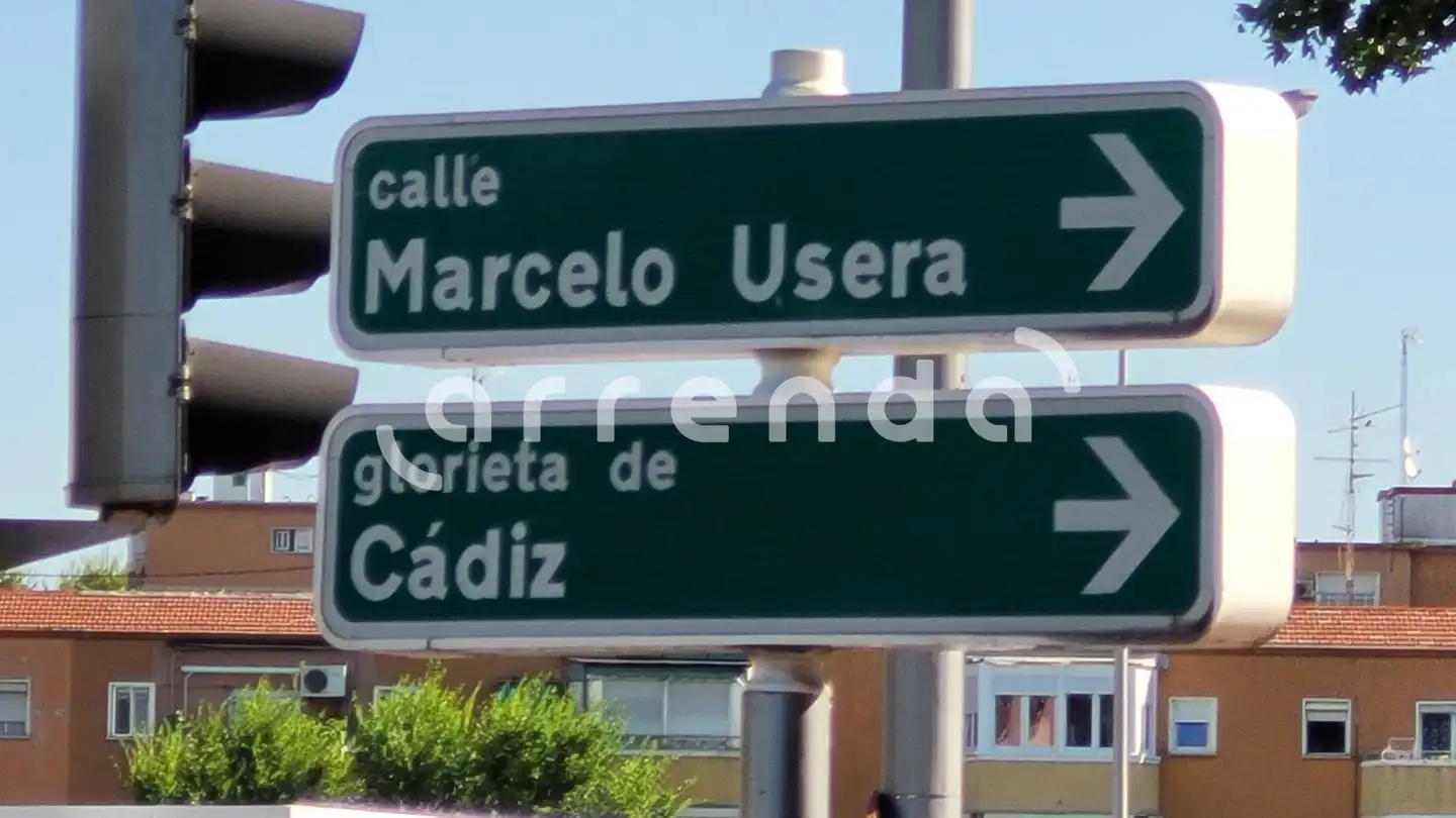 Exterior view of Flat for sale in Madrid  with Heating and Furnished