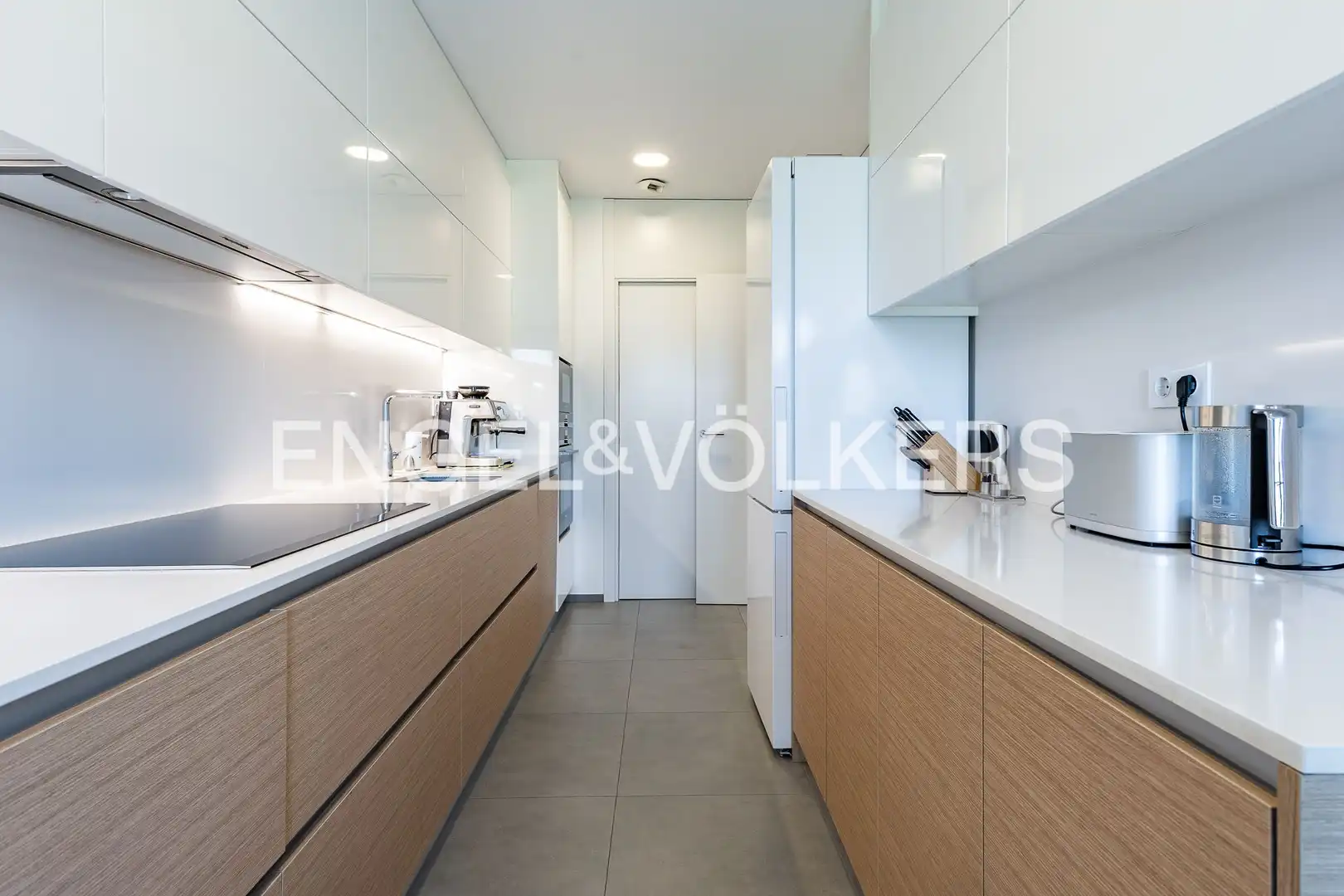 Cocina de Piso de alquiler en Barcelona con Aire acondicionado, Calefacción y Parquet