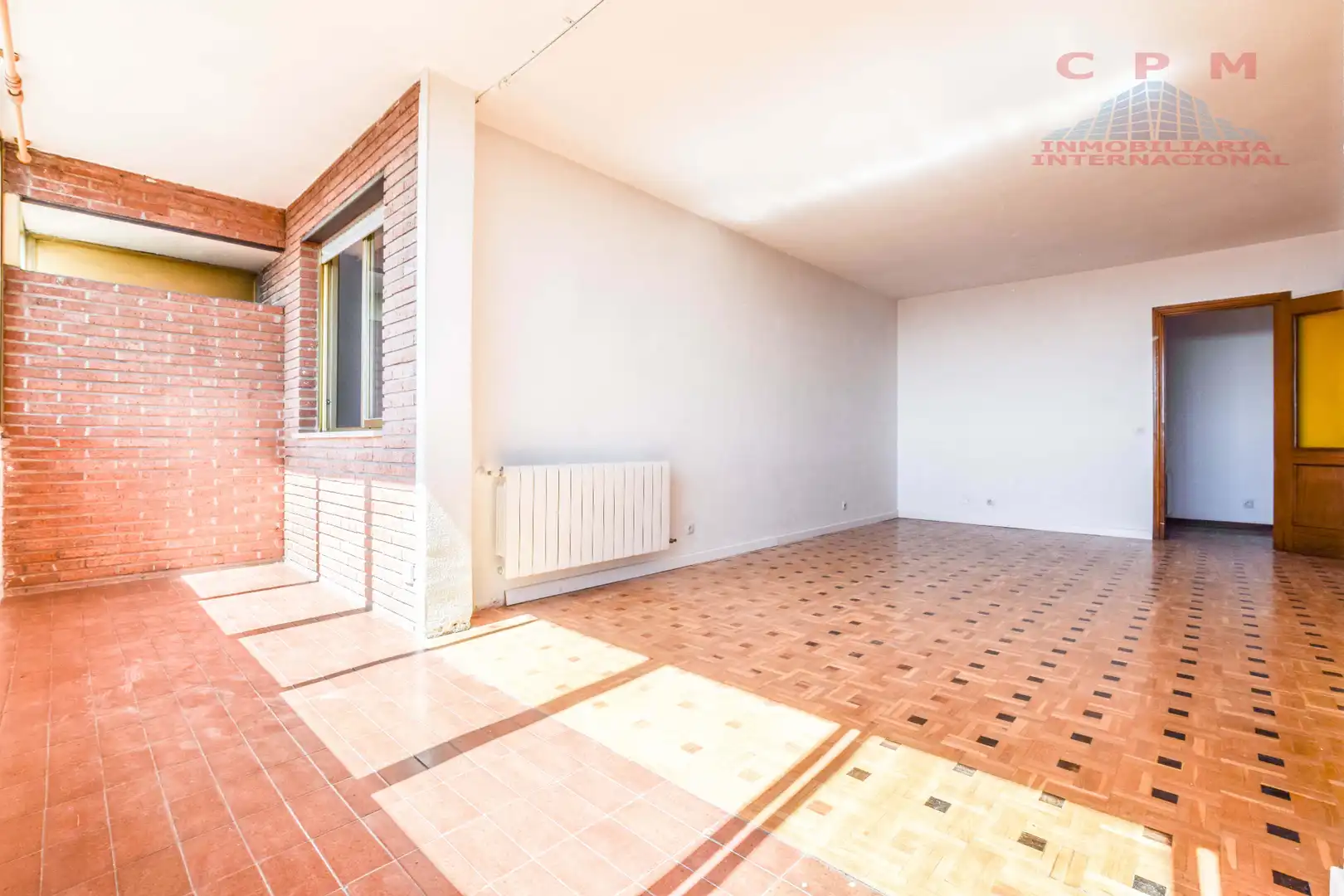 Attic for rent in Madrid  with Air Conditioner, Heating and Parquet flooring