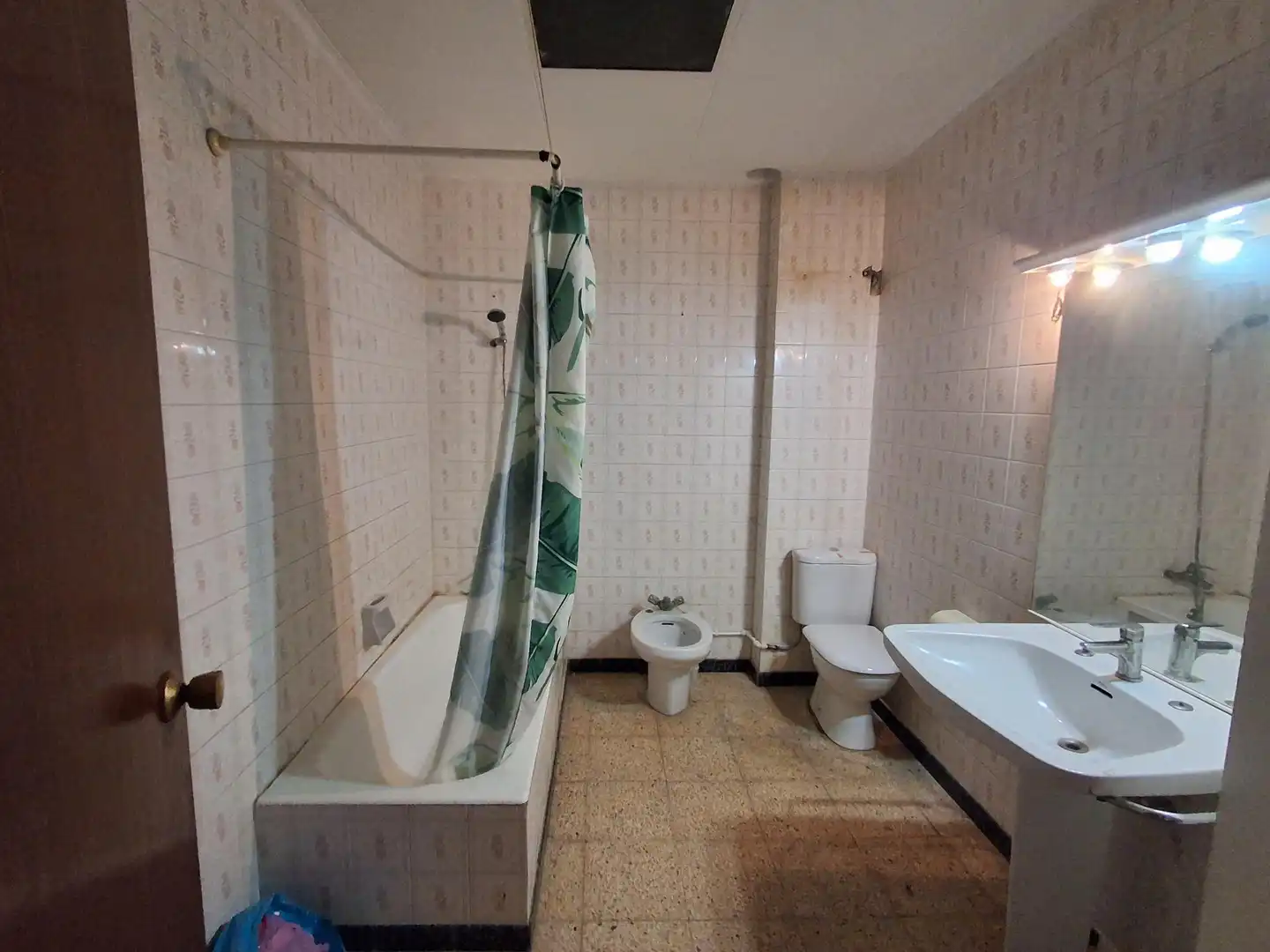 Badezimmer von Wohnungen zum Verkauf in Riba-roja d'Ebre