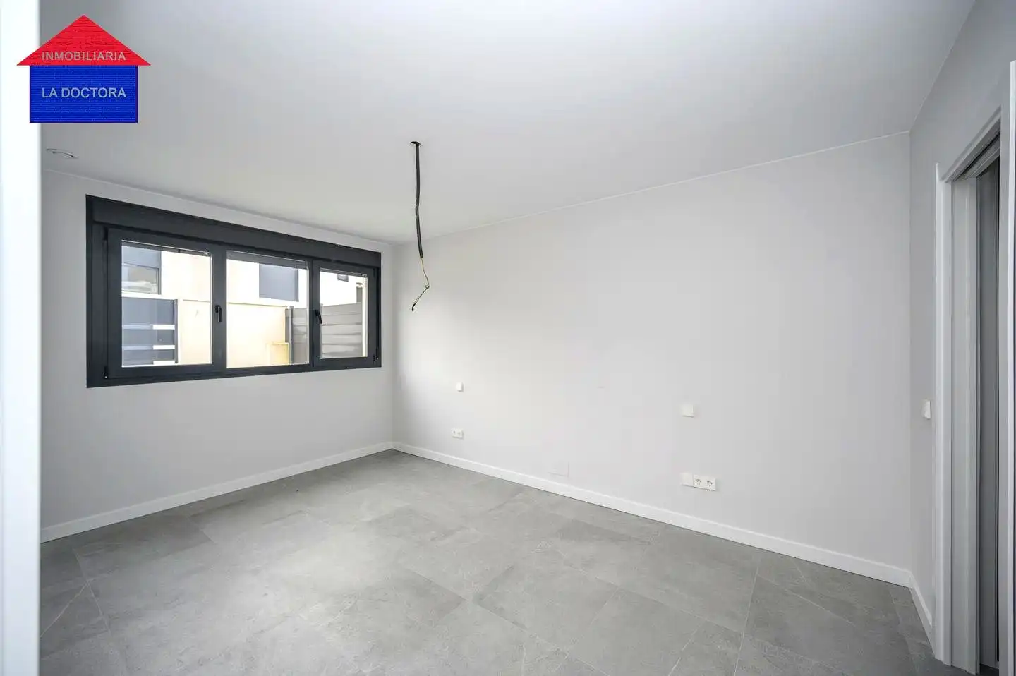 Casa adosada en venta en Villamantilla con Aire acondicionado, Calefacción y Jardín privado