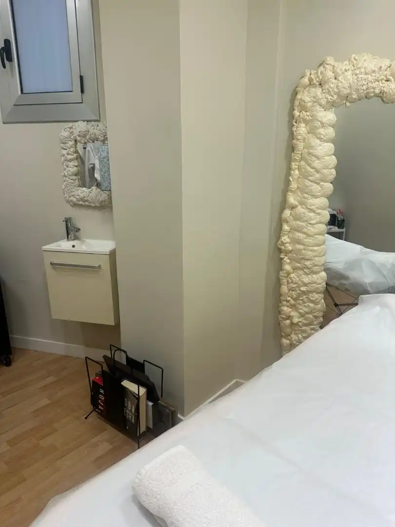 Habitación de Local en traspaso en Barcelona con Parquet, Amueblado y Internet