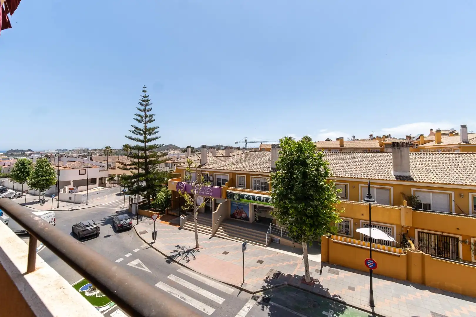 Vista exterior de Pis en venda en Mijas amb Aire condicionat, Terrassa i Piscina comunitària