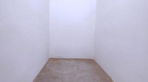 Photo 2 of Box room to rent in Calle de Mantuano, 52, Ciudad Jardín,  Madrid Capital