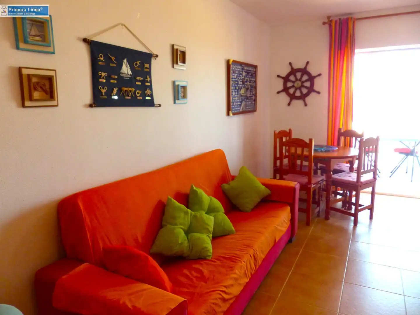 Sala d'estar de Apartament en venda en Cartagena amb Terrassa, Moblat i Balcó