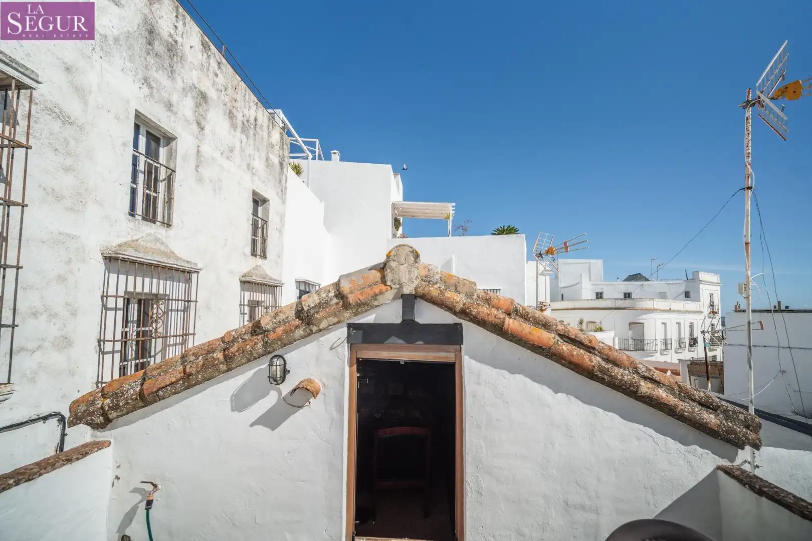 Vista exterior de Casa o chalet en venta en Vejer de la Frontera con Terraza y Amueblado