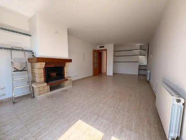 Sala de estar de Ático en venta en Calafell con Aire acondicionado, Calefacción y Terraza