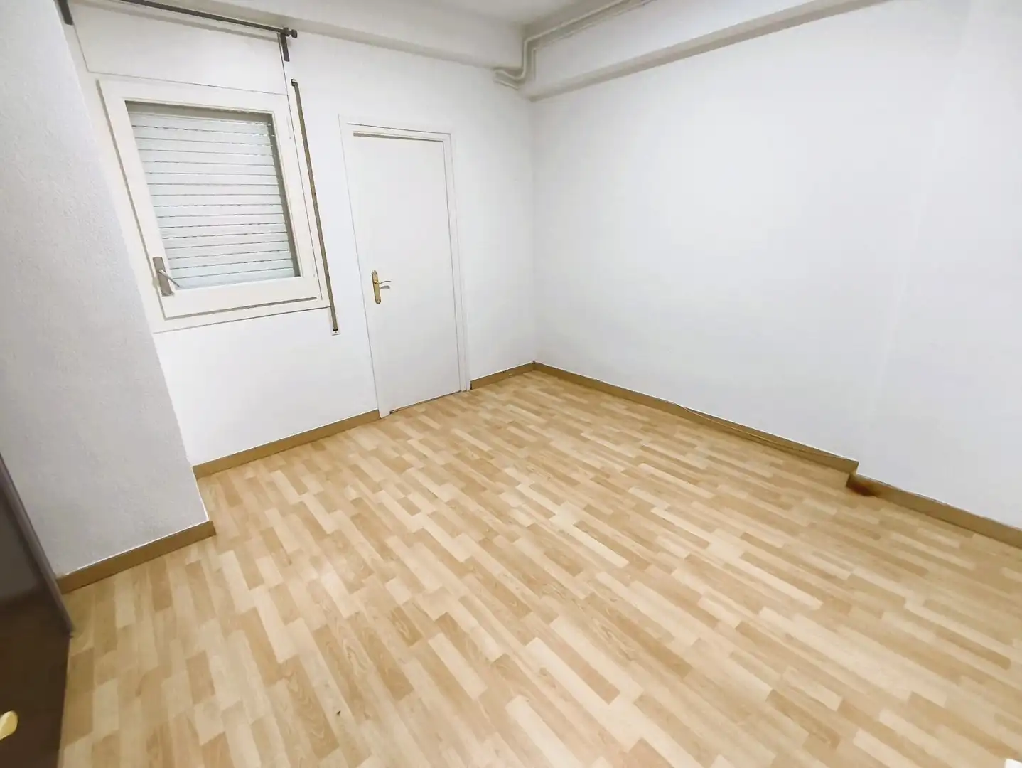 Dormitori de Pis de lloguer en Barcelona amb Aire condicionat, Parquet i Balcó