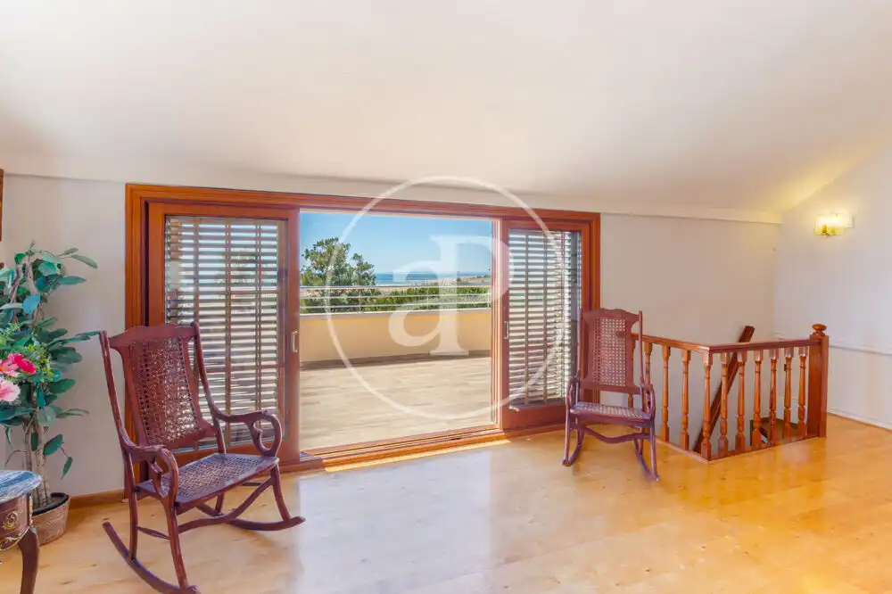 Terraza de Casa o chalet de alquiler en La Pobla de Farnals con Aire acondicionado, Calefacción y Jardín privado