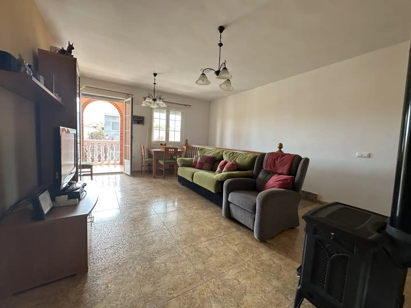 Sala de estar de Casa o chalet en venta en Almonacid de la Sierra con Aire acondicionado, Calefacción y Terraza